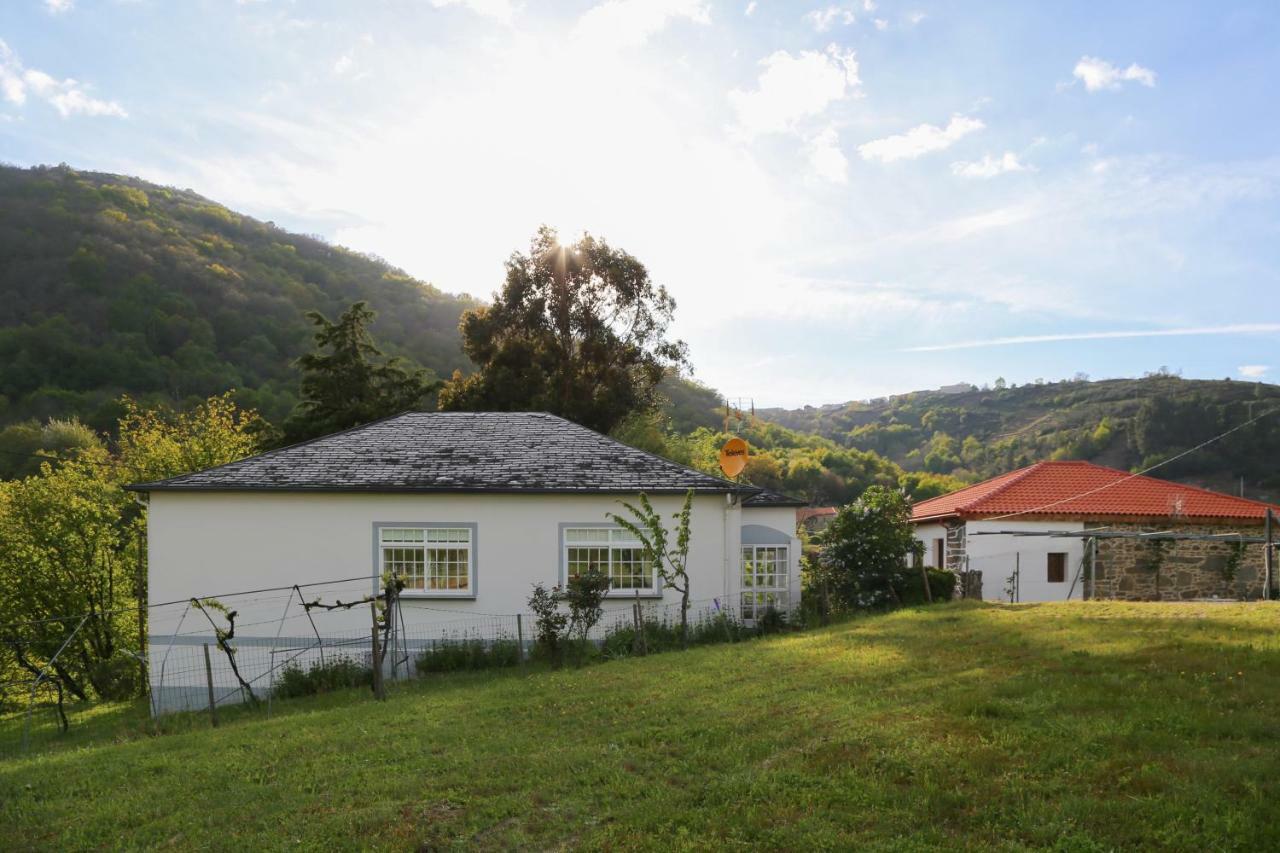 Casa Dodo Villa Castro Caldelas Eksteriør bilde
